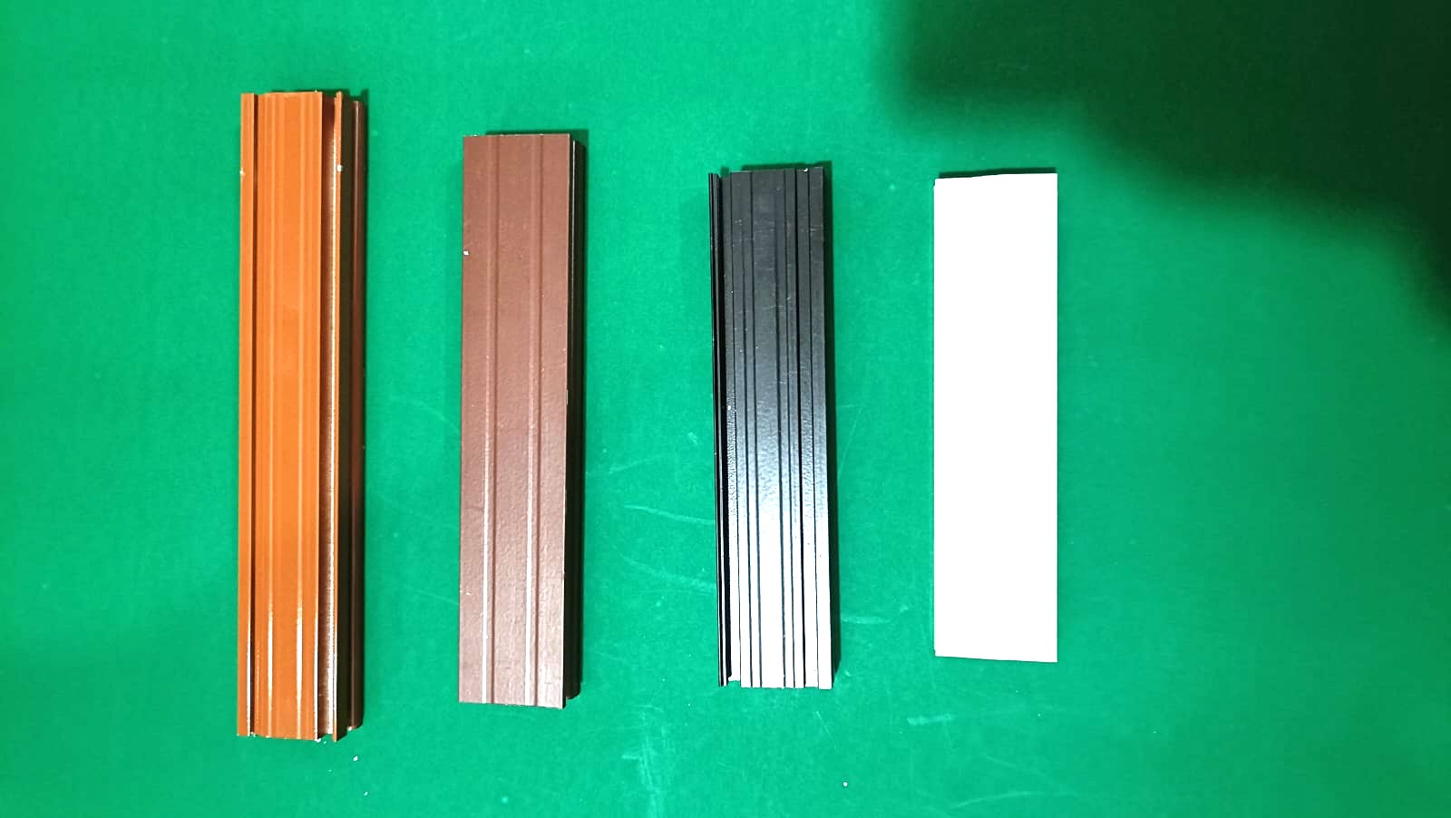 2 Line Medium Door Bar 13 Feet